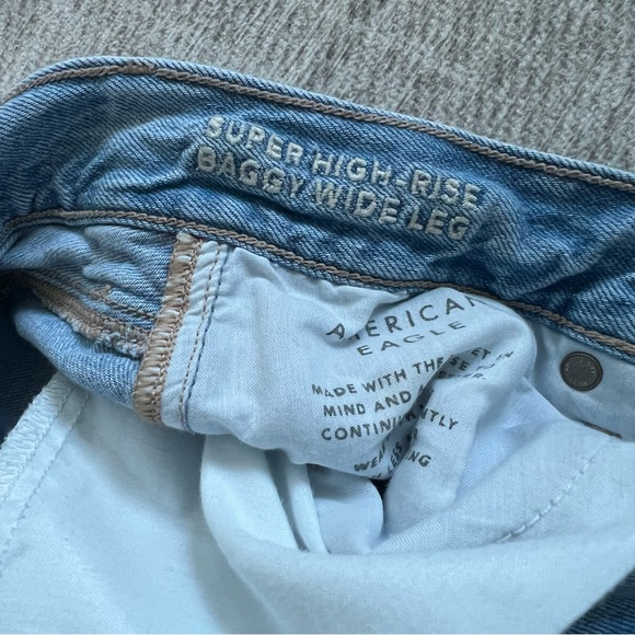 American Eagle AE Women’s Light Blue Super Wide Leg High Rise Denim Skater Jeans - Picture 8 of 13
